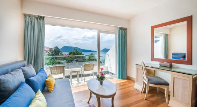 Двухместный номер Super Deluxe с видом на море Diamond Cliff Resort & Spa, Patong Beach