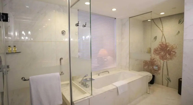 Двухместный номер Premium с видом на море InterContinental Dalian by IHG