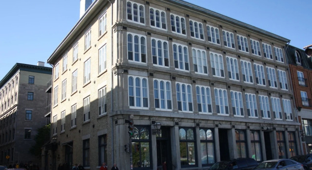 Royal Dalhousie, Забронировать Отель Отели Квебека с парковкой, рядом с Place d Youville, Парковка
