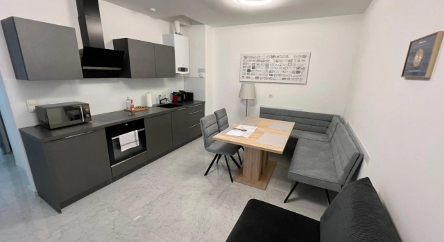 Apartment NUMBER 17, Prenota Appartamento Vienna Austria, vicino a Alserstraße Metro Stop