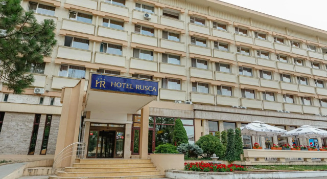 Hotel Rusca, Rezervovat Hotel Hotely v Hunedoara s parkováním, Parkování