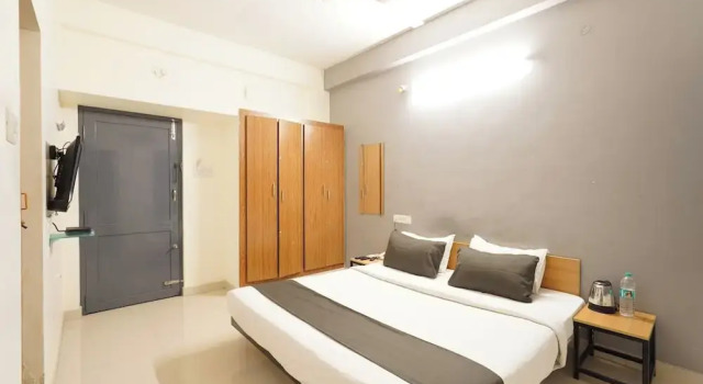 Номер Deluxe Inn12 By Blessings Hospitality