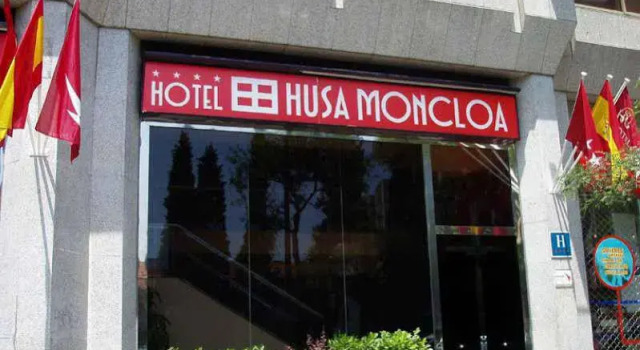 Hotel Husa Moncloa, Забронировать Отель Отели Мадрида 4 звезды, рядом с Монастырь Энкарнасьон, 4*