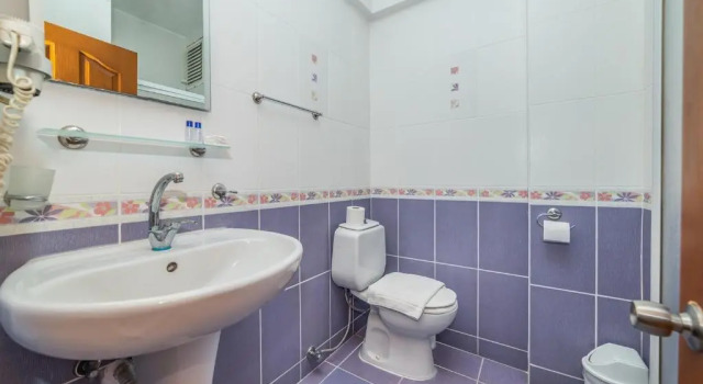 Номер Standard с красивым видом из окна Majestic Hotel