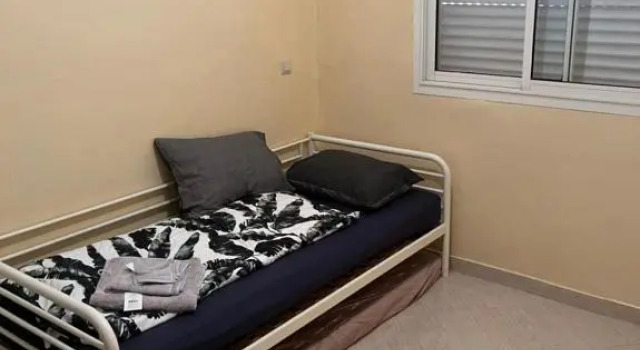 Nice cozy 2-bedroom appartment to relax with your family or friends! Enjoy the pool on a hot summerday, Забронировать Отель Отели Марракеш-Тенсифт-Эль-Хауз с парковкой, Парковка