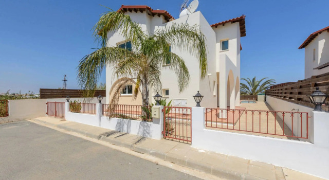Villa Chronos, Забронировать Вилла Отели Паралимни 4 звезды, 4*