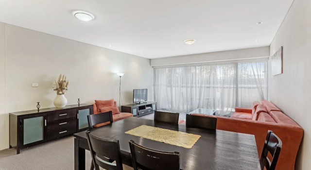 Cote D'Azur, Unit 40/61 Donald Street