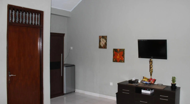 Ucix Studio Seminyak