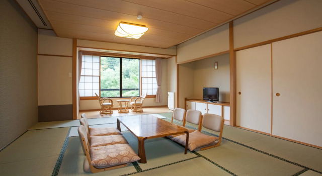Okutamaji, Book Hotel Hotels in Ome with Parking, Parking