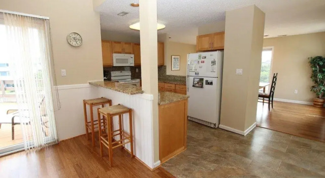 Beach Ball Villa 1121 - 4 Br Home