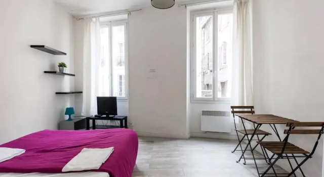 Studio St Charles, Забронировать Отель Марсель Буш-дю-Рон, рядом с Сад Развалин