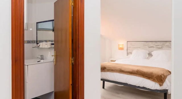 Четырёхместный номер Standard Hotel SanMar