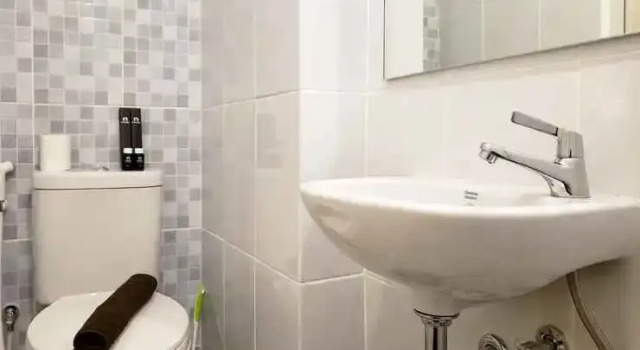 Cozy Stay Studio Apartment Tokyo Riverside PIK 2 By Travelio, Prenota Appartamento Hotel a Giacarta con piscina, Piscina