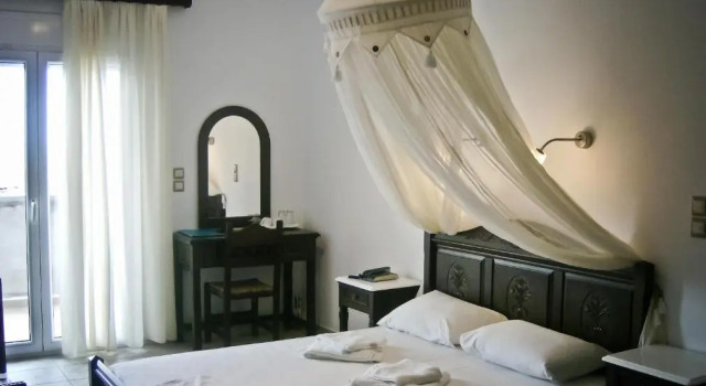 Evgatis Hotel, Забронировать Отель Отели Кондиас 3 звезды, 3*