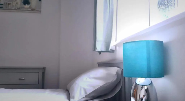 3 Bed Luxury Town Center Apartment with 50 inch 4K TV (Netflix & NowTV Ent. Pass), Varaa Huoneisto Asunnot kohteessa Merseyside, Huoneisto