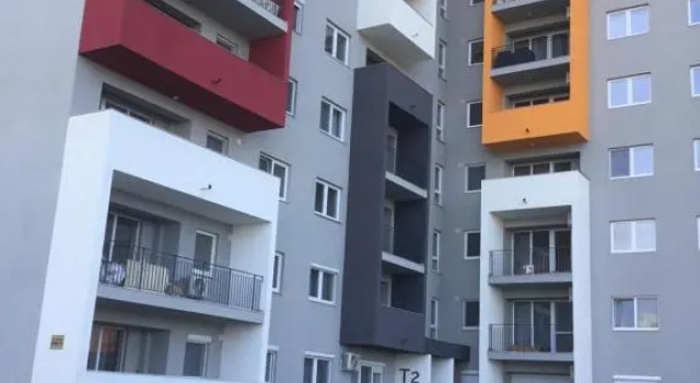 Mari House, Varaa Hotelli Oradea 