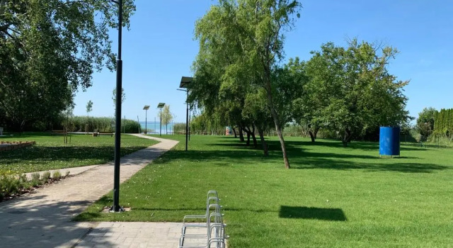 Коттедж с 2 комнатами Nóra Apartman