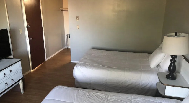 Riverside Inn Dallas, Забронировать Мини-отель  