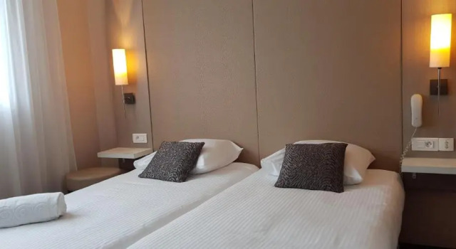 Двухместный номер Standard LHôtel Bristol