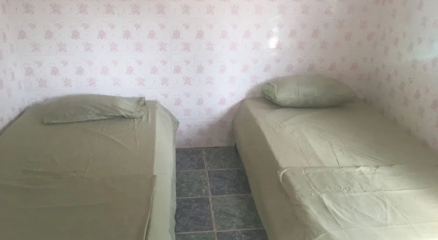 Catalina Guity Place, Buchen Sie Hotel Livingston 
