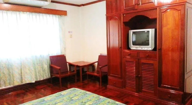 Theplangsy Hotel, Забронировать Отель Отели Вьентьяна с парковкой, Парковка