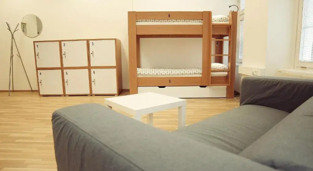 Кровать в общем номере (женский номер) Hostel Folks