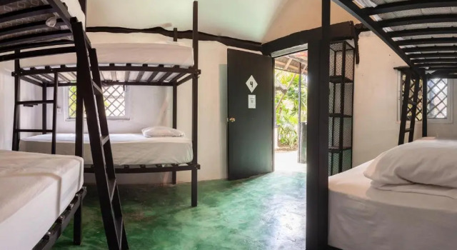 Кровать в общем номере (женский номер) Hostel Oryx Tulum