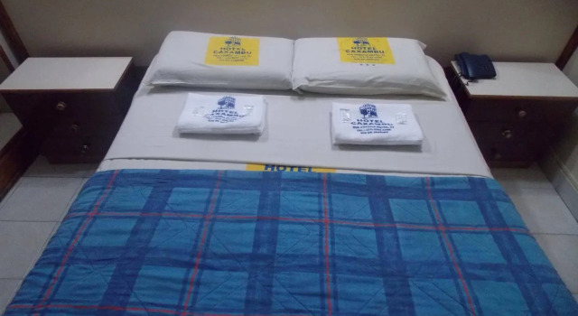 Hotel Caxambu, Забронировать Отель Отели Рио-де-Жанейро с парковкой, рядом с Пристань для яхт Марина-да-Глория, Парковка