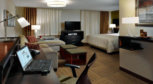 Staybridge Suites - Johnson City by IHG, Забронировать Отель Джонсон-Сити Теннесси
