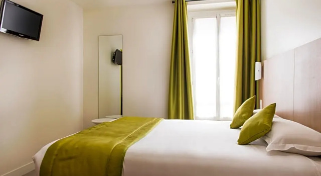 Номер Standard Hotel Bel Oranger Gare de Lyon