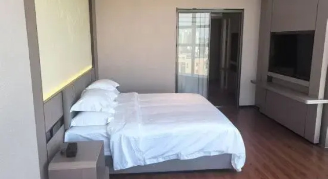 Люкс Qitaitian International Hotel