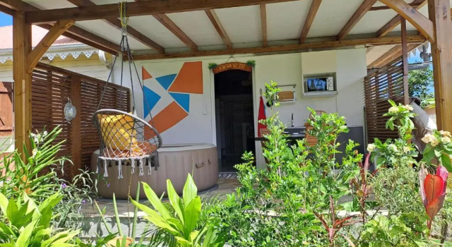 Appartement à la campagne avec spa 3 nuits minimum, Reservar Resort Resorts em Fort-de-France, Resort