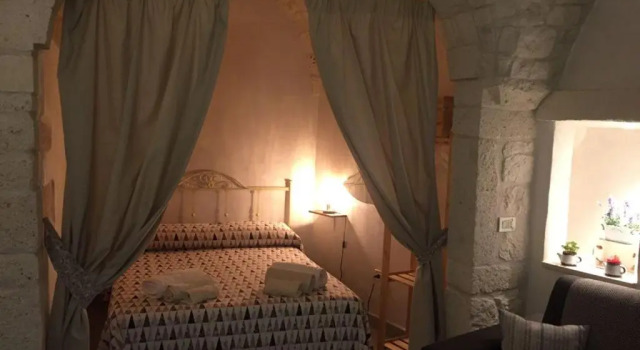 La Nicchia Di Paola
