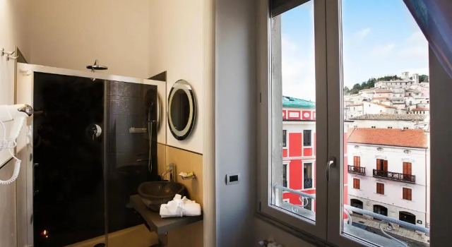 Standard Doppel Zimmer Ferrari Suite