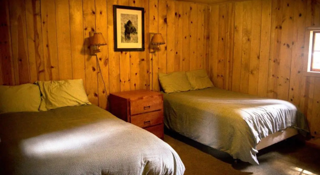 Silver Gate Lodging