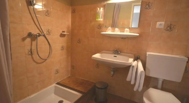 Трёхместный номер Standard Hôtel la Régence