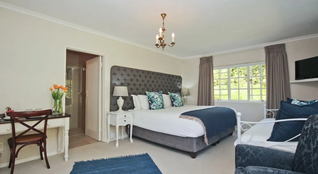 Люкс Deluxe c 1 комнатой с видом на горы Beluga of Constantia Guest House