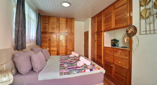 Fare Nãhina - 2 chambres - Centre-Ville, Забронировать Отель Отели Таити с парковкой, Парковка