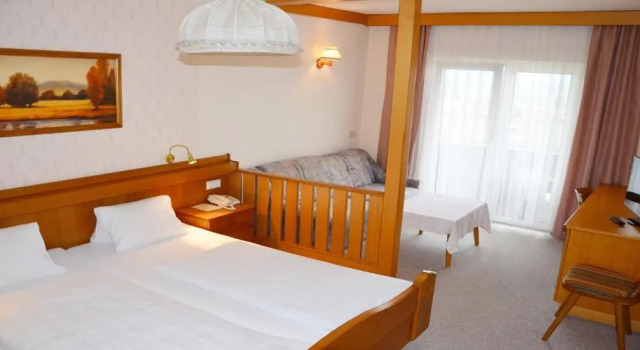 Двухместный номер Standard с балконом Hotel Fantur