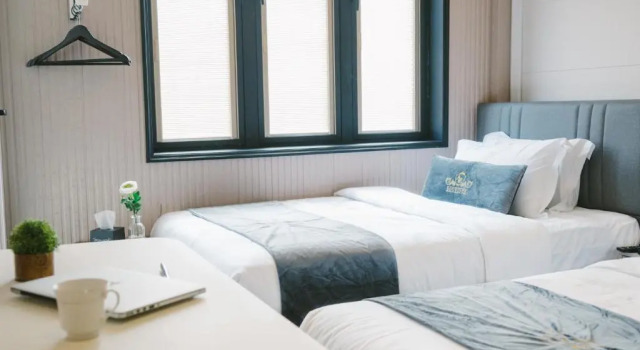 Двухместный номер Standard с балконом A&R Boutique Hotel