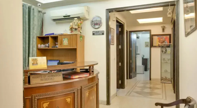 Hermitage by The Cosy Hotels Near Lotus Temple, Забронировать Отель Отели Нью-Дели с завтраком, Завтраки