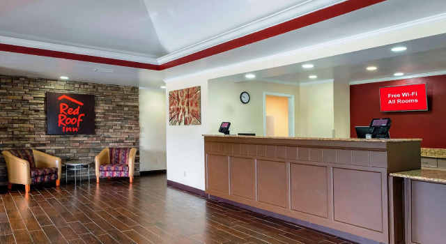 Red Roof Inn & Suites Brunswick I-95, Buchen Sie Hotel Brunswick Georgia