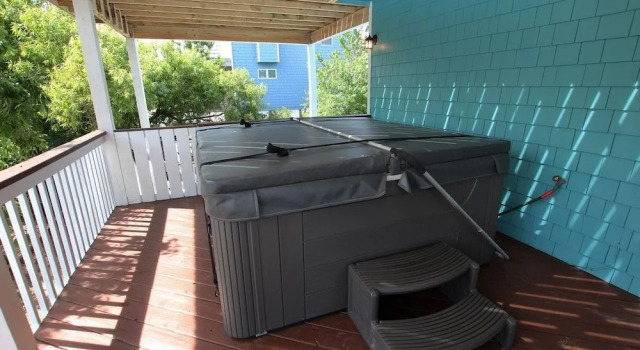 Whispering Palm - 4 Br Home, Забронировать Дом для отпуска Коттеджи Outer Banks, Коттедж