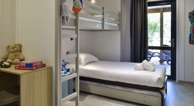 Group Stay near Sea in Propriano, Rezerwuj Dom wakacyjny Hotele w Korsyka z parkingiem, Parking