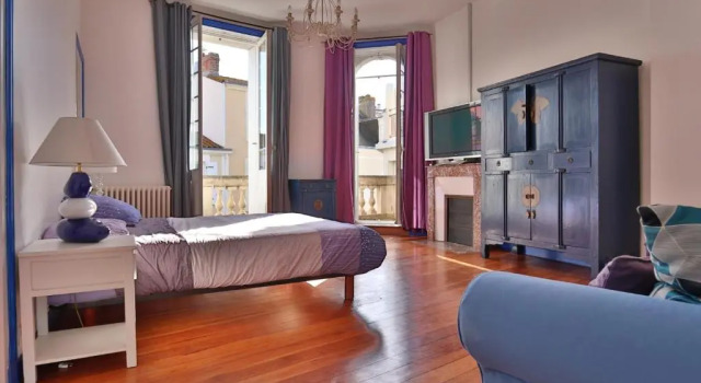 Maison 6 chambres proche plage avec WiFi et salle de jeux - FR-1-197-447, Забронировать Отель Отели Ле-Сабль-д'Олон 3 звезды, 3*