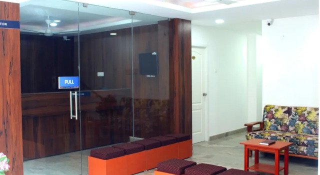 K11 Express - Opp Express Avenue, Забронировать Отель Отели штата Тамилнада 3 звезды, 3*