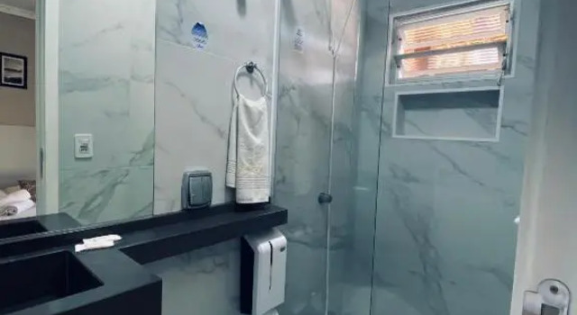 Трёхместный номер Standard с балконом Hotel Lorimar