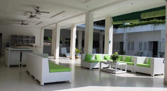 Villa Putih Lovina