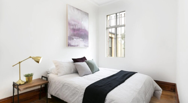 Spacious 3 Bedroom Minutes To CBD