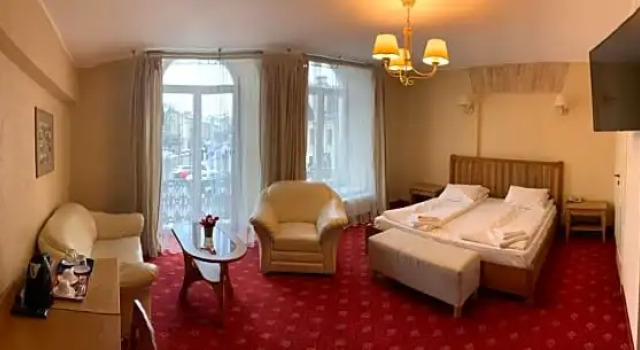 Номер Luxury Отель Alexa Old Town